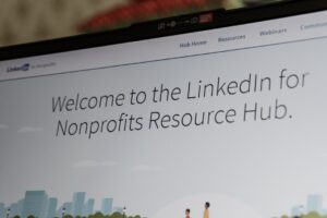 Message de prospection LinkedIn : exemples et templates