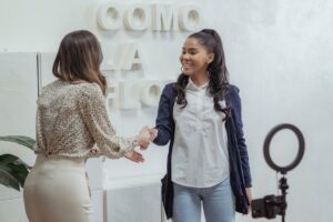 Outreach vidéo B2B : 3x plus de réponses qu&rsquo;un email classique