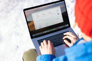 Taux d&rsquo;ouverture email B2B 2026 : 7 optimisations avancées